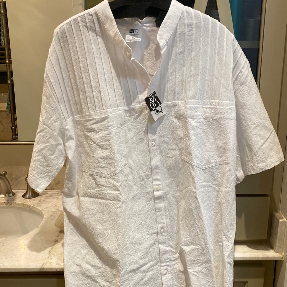 Mens BNWT size 2XL 100% Cotton shirt